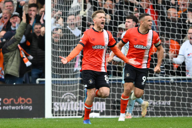 持如此强劲 持如此强劲